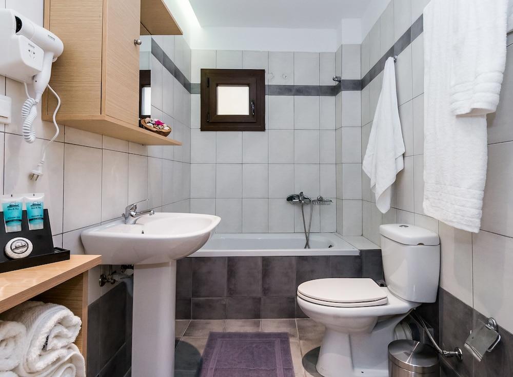 זקינטוס טאון Alektor Studios & Apartments מראה חיצוני תמונה